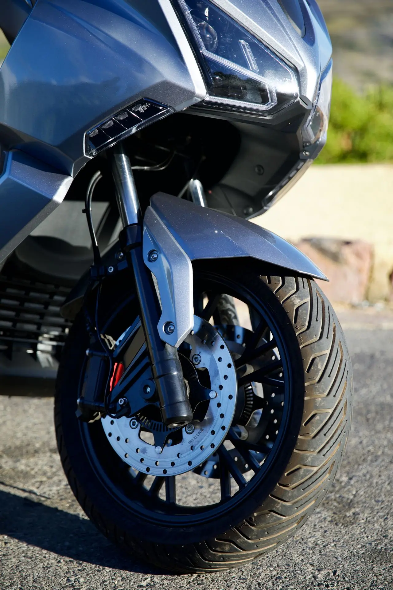 EWIZZ LIGHTNING Mk2 front wheel and disc brake