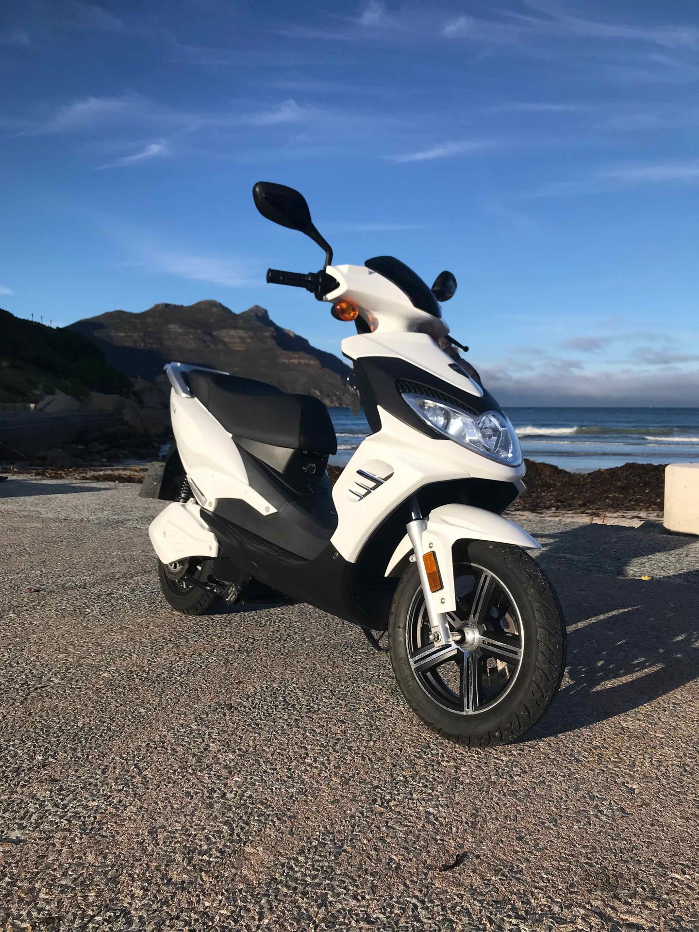 Electric Motorcycles & Electric Scooters | EWIZZ